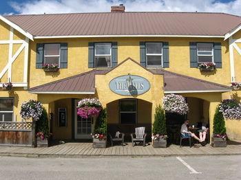 The Wells Hotel Quesnel Exterior foto